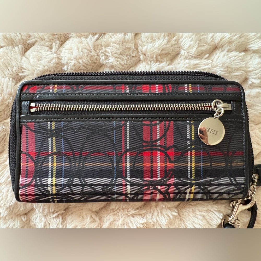 Coach Poppy Signature C Black Multi Tartan Accordion Zip Around Large Wristlet - Picture 4 of 11